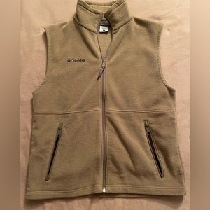 Small Columbia vest